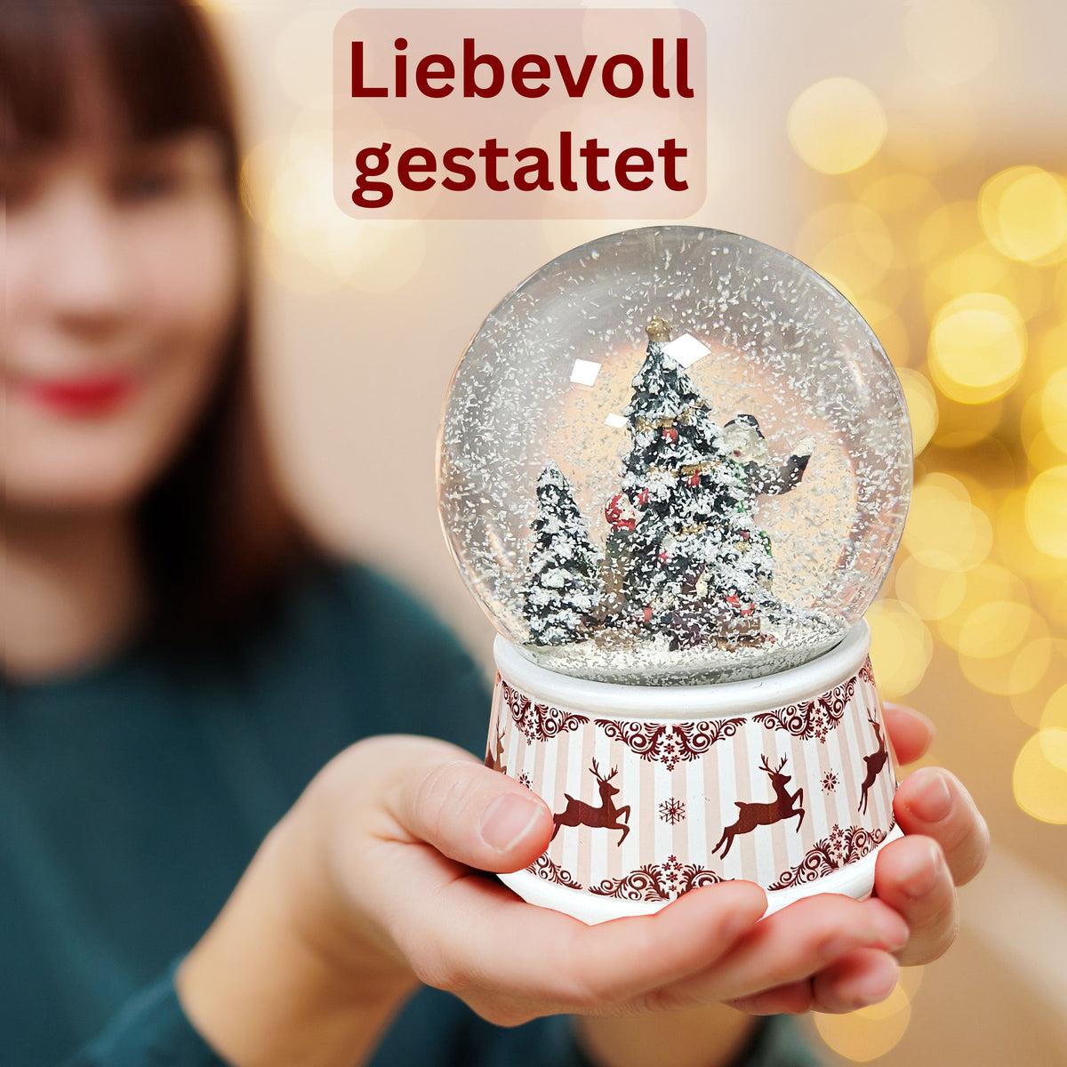 Nostalgische Schneekugel Weihnachtlicher Hüttenzauber 100 mm Durchmesser mit Spieluhr