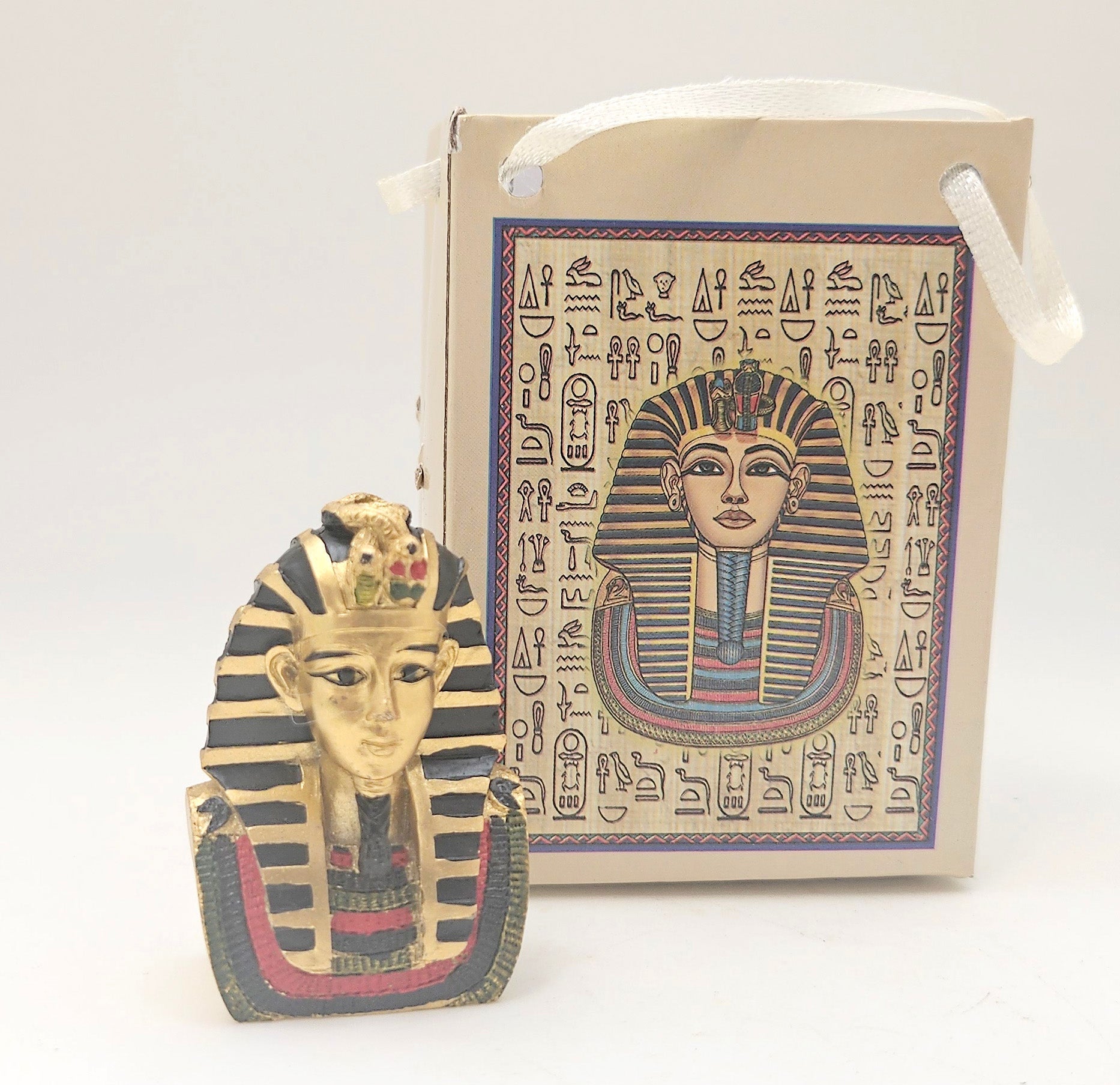 Innenmodell „Ägypten Figur Tutanchamun“ in Geschenktüte - 35 x 55 mm - Schneekugelhaus