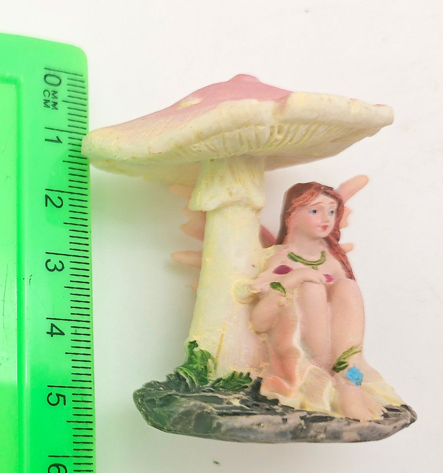 Innenmodell „Blumenfee unter Pilz“ Flügel pink - 46mm x 55mm - Schneekugelhaus