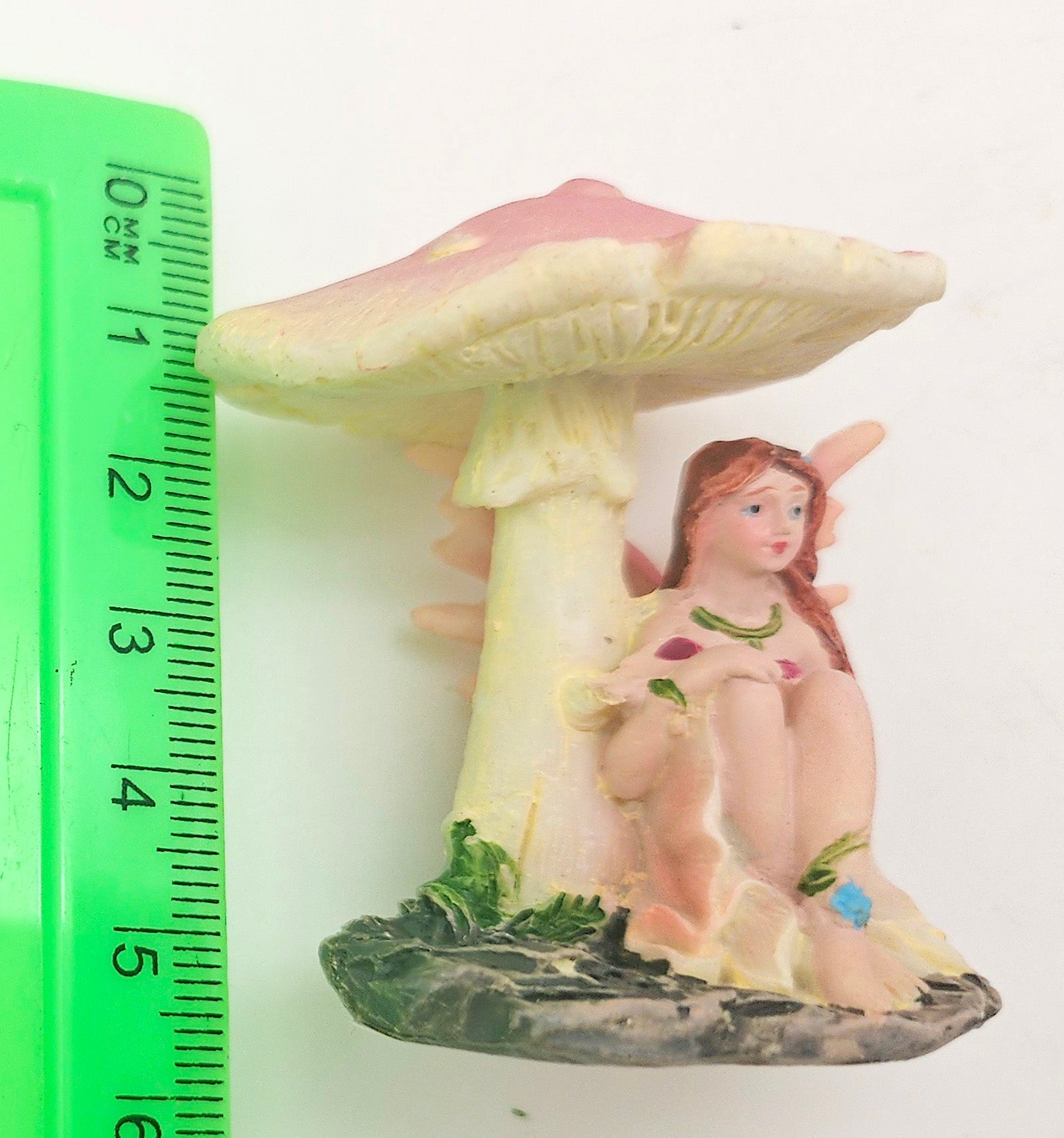 Innenmodell „Blumenfee unter Pilz“ Flügel pink - 46mm x 55mm - Schneekugelhaus
