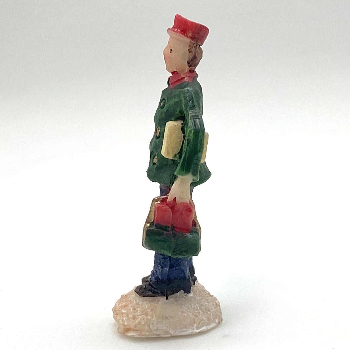 Innenmodell „Bote mit Geschenken“ - 25 x 43 mm - Schneekugelhaus