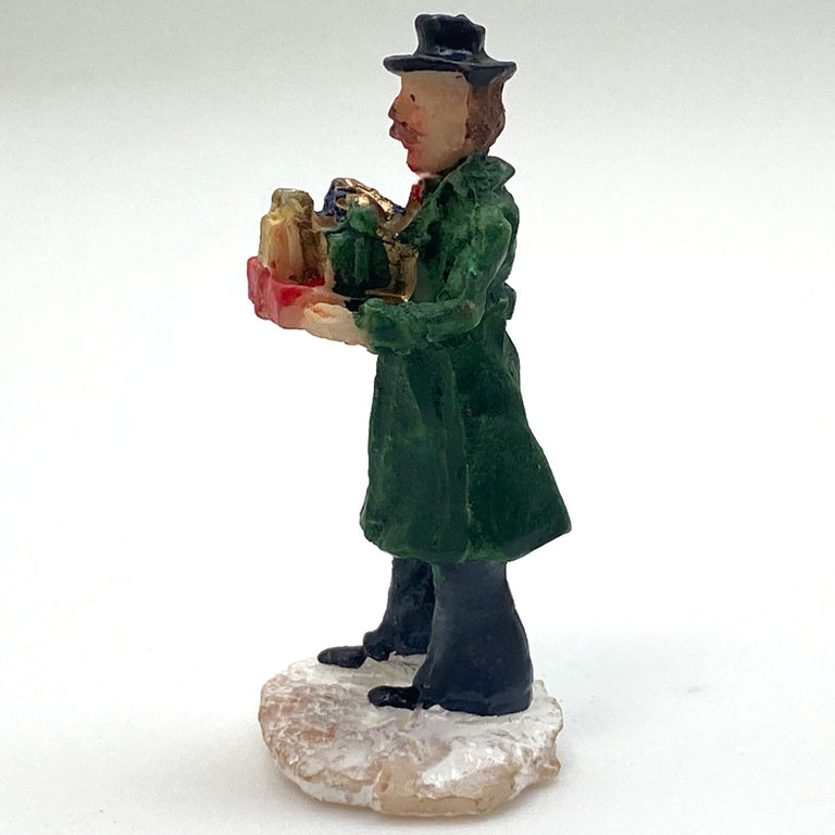Innenmodell „Butler mit Geschenken“ - 20 x 43 mm - Schneekugelhaus
