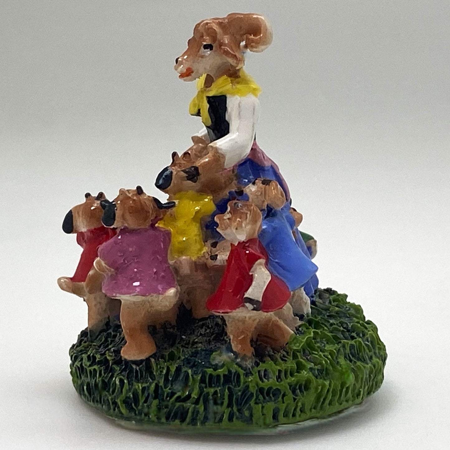 Innenmodell „der Wolf und die sieben Geislein“ - 38 x 46 mm - Schneekugelhaus