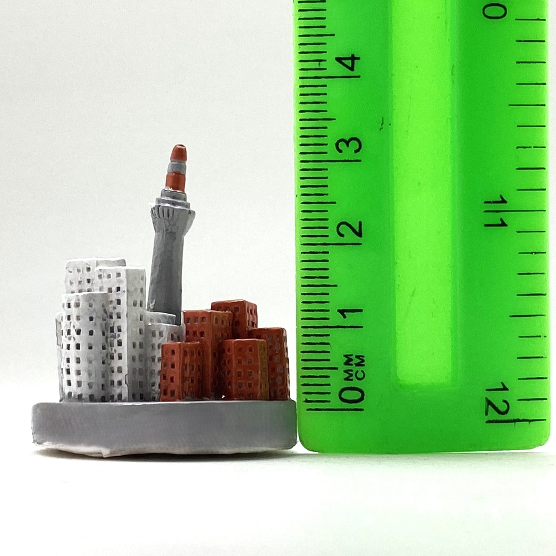 Innenmodell „Düsseldorf mit Funkturm“ - 31 x 37 mm - Schneekugelhaus
