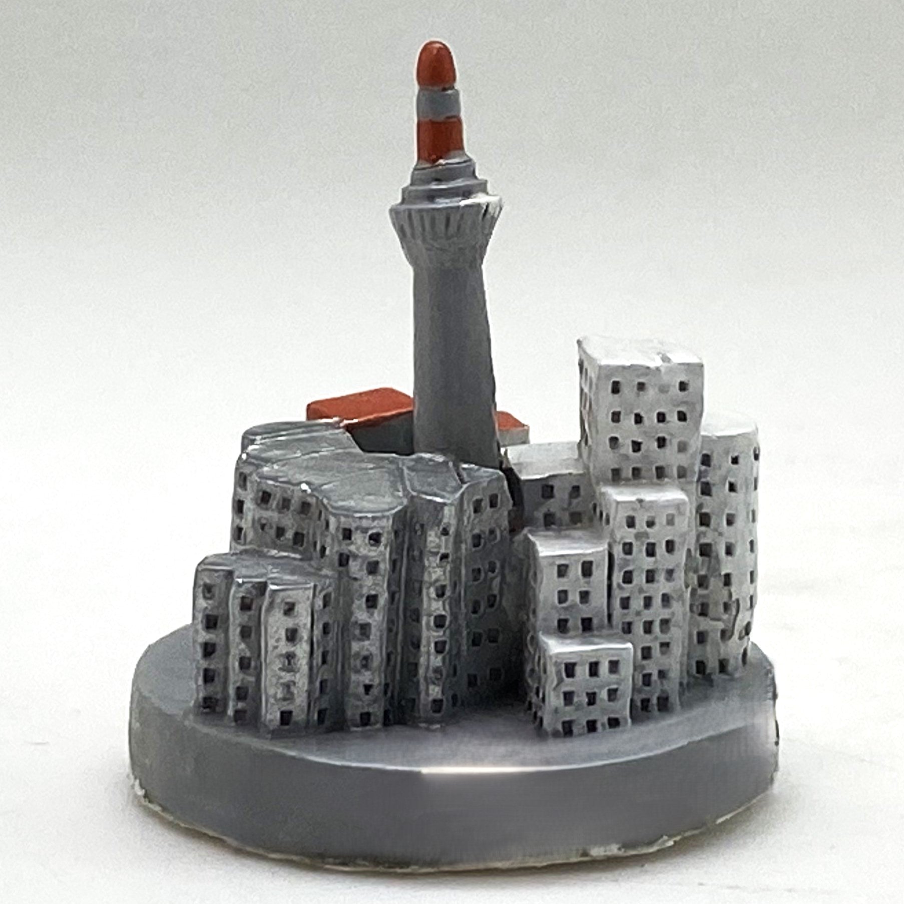 Innenmodell „Düsseldorf mit Funkturm“ - 31 x 37 mm - Schneekugelhaus