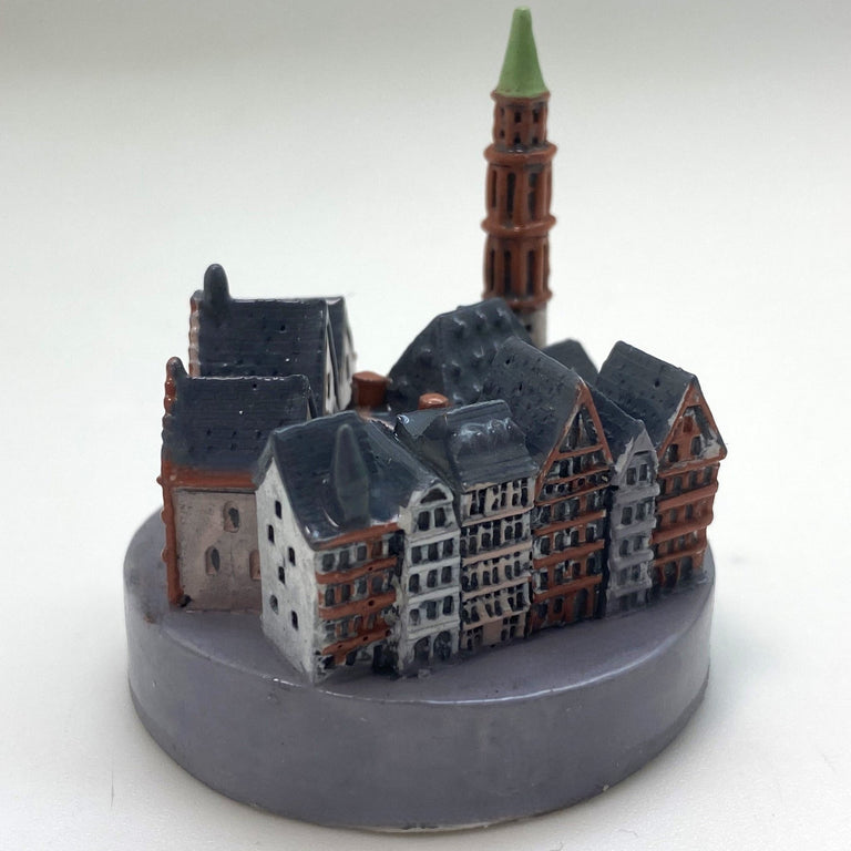 Innenmodell „Frankfurt Römer“ - 39 x 43 mm - Schneekugelhaus