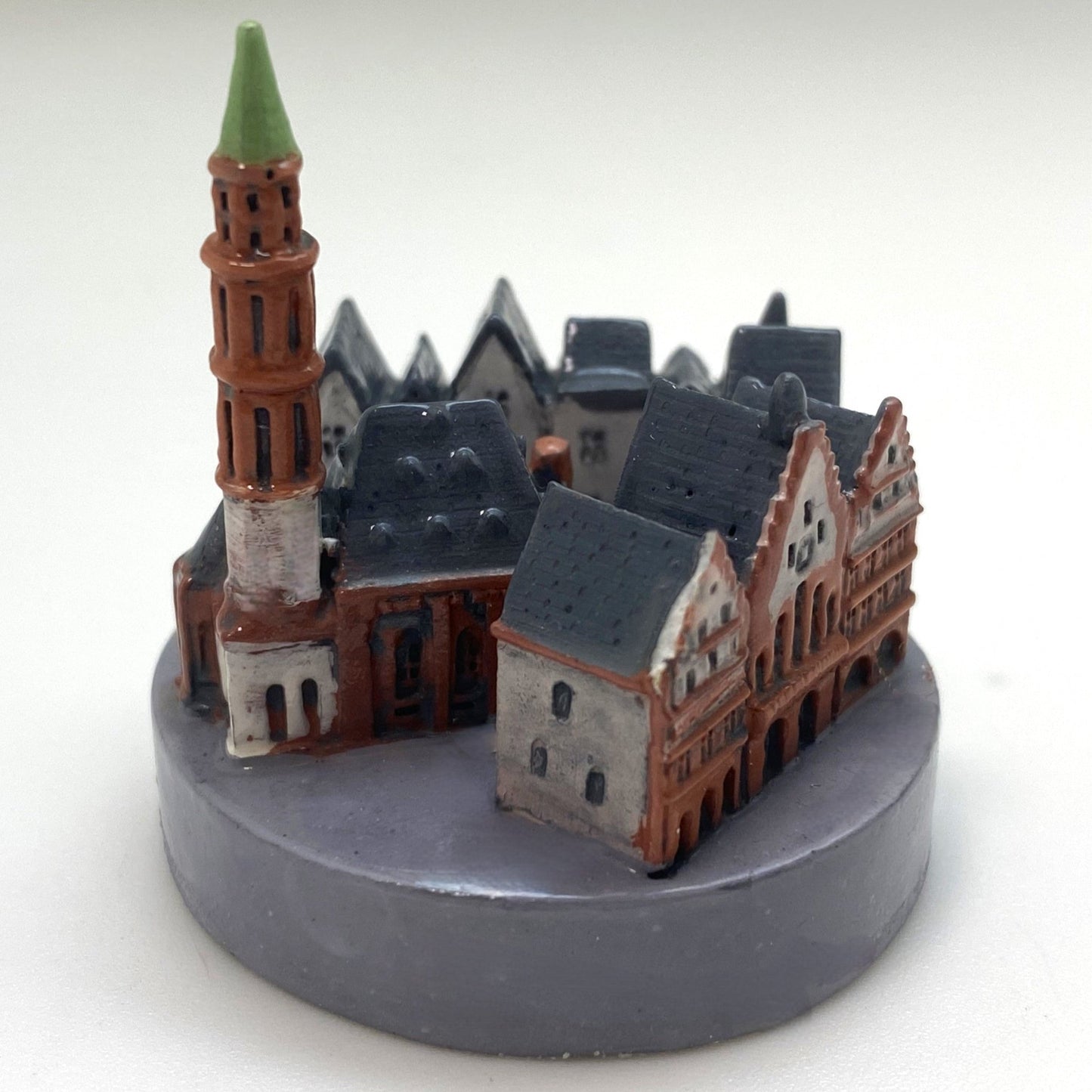 Innenmodell „Frankfurt Römer“ - 39 x 43 mm - Schneekugelhaus