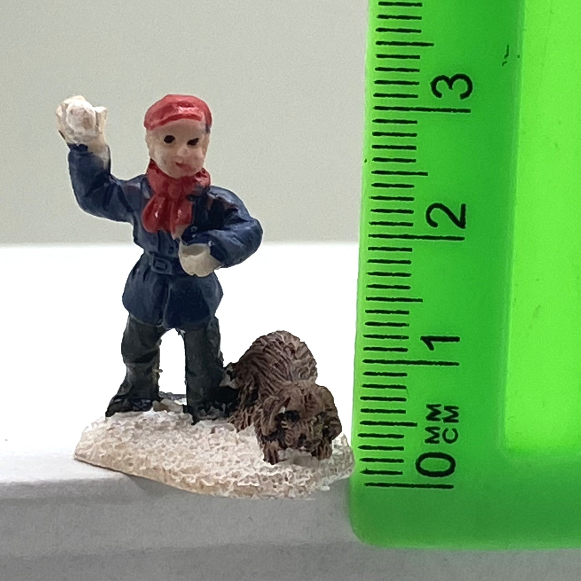 Innenmodell „Junge mit Hund“ - 25 x 28 mm - Schneekugelhaus