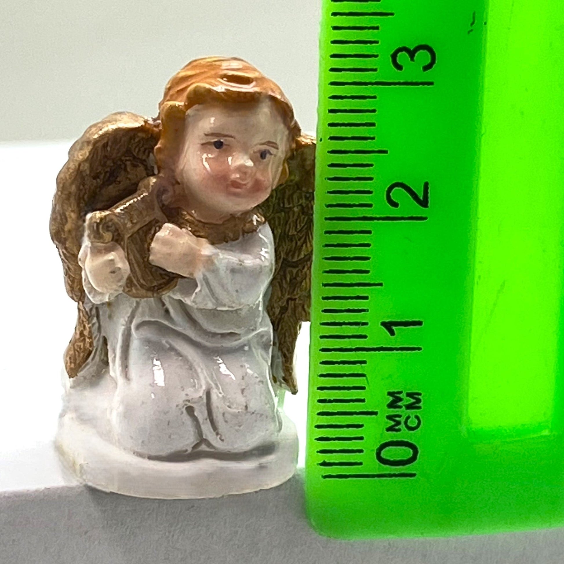 Innenmodell "kleiner Engel mit Harfe" - 33 x 23 mm - Schneekugelhaus