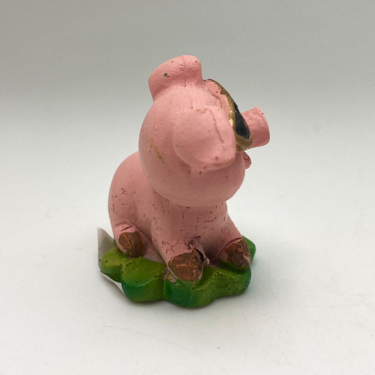 Innenmodell "Schwein mit Hufeisen-Marke" - 40 x 45 mm - Schneekugelhaus