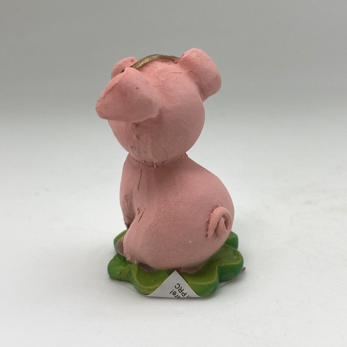 Innenmodell "Schwein mit Kleeblatt-Brosche" - 40 x 45 mm - Schneekugelhaus