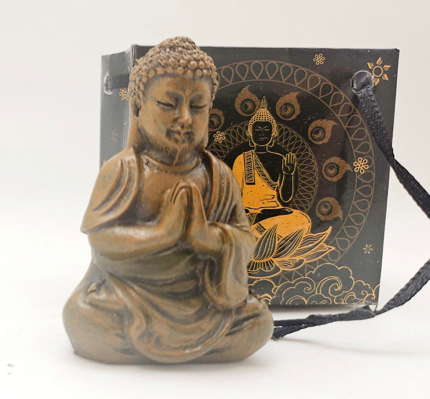 Innenmodell „Thai Buddha betet“ - 40mm x 62mm - Schneekugelhaus