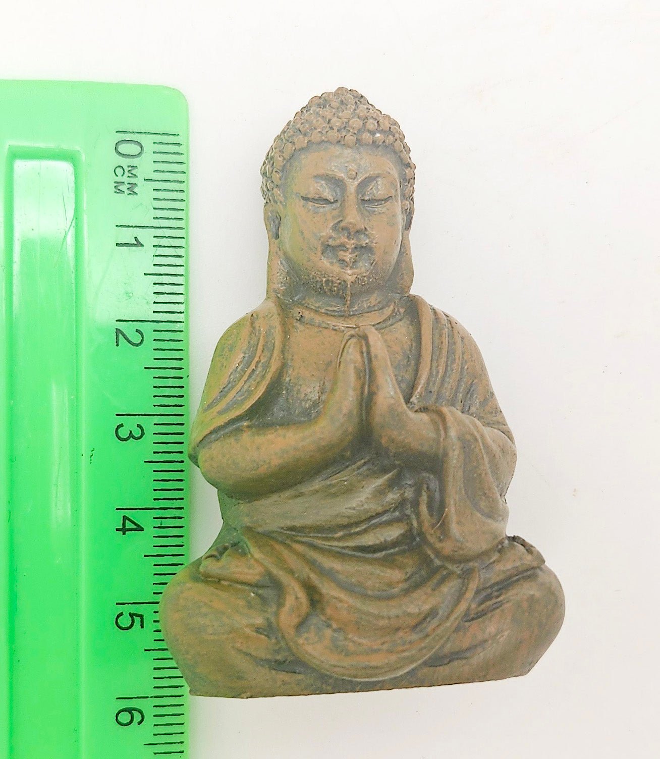 Innenmodell „Thai Buddha betet“ - 40mm x 62mm - Schneekugelhaus