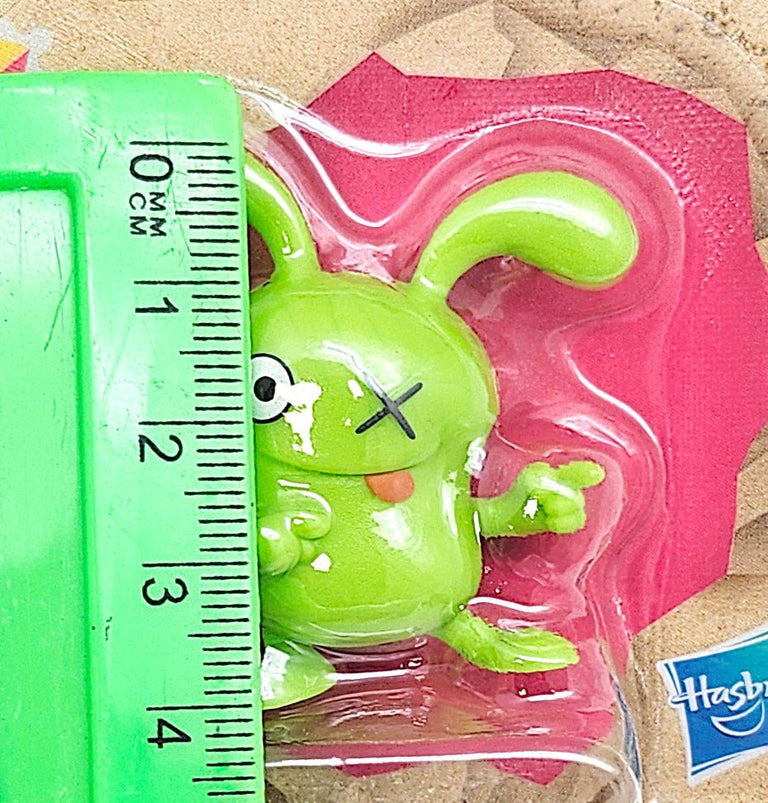 Innenmodell „UglyDolls von Hasbro" - Ox - grün - 38 x 40 mm - Schneekugelhaus