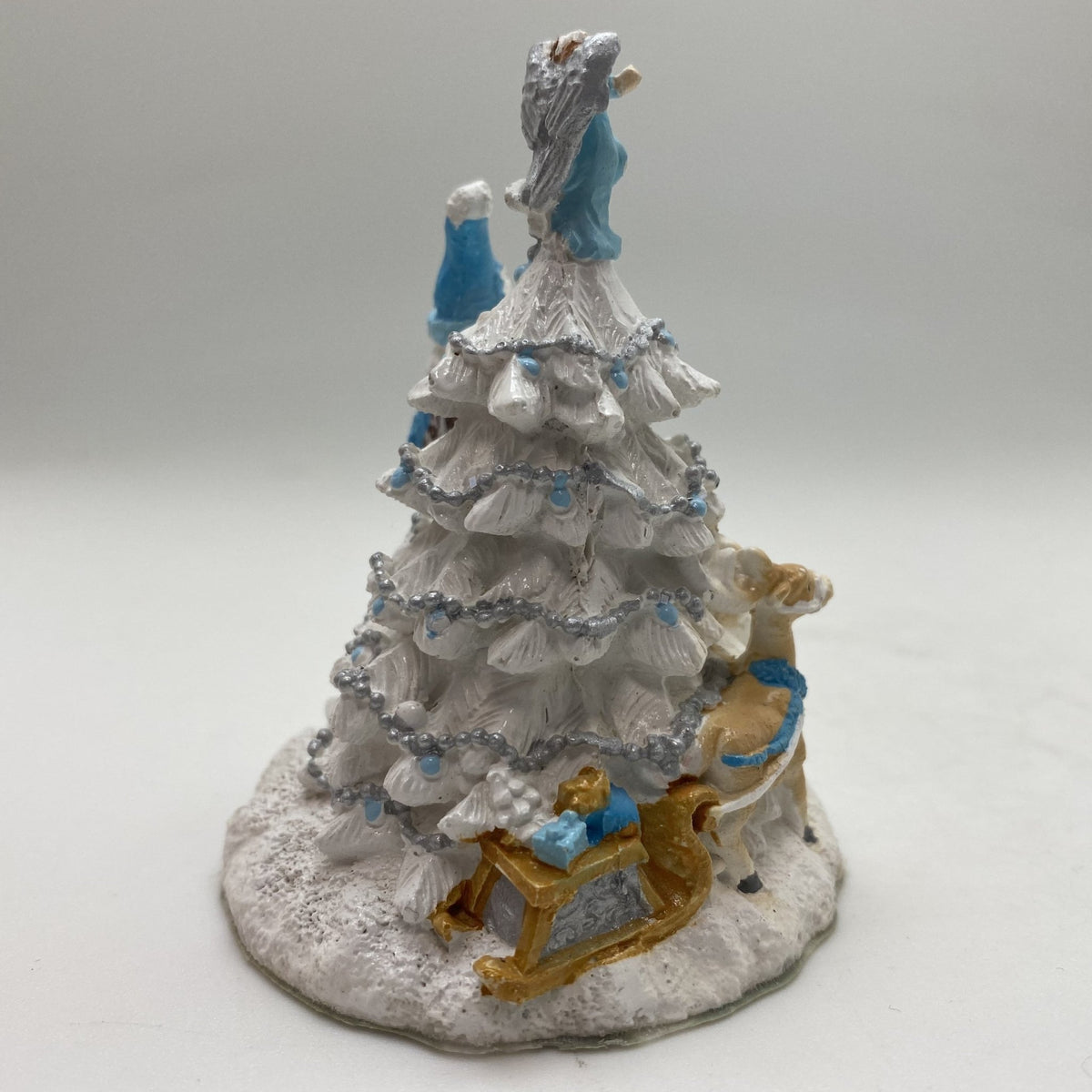 Innenmodell "Weihnachtsmann Christbaum weiß blau türkis" - 64 x 85 mm - Schneekugelhaus