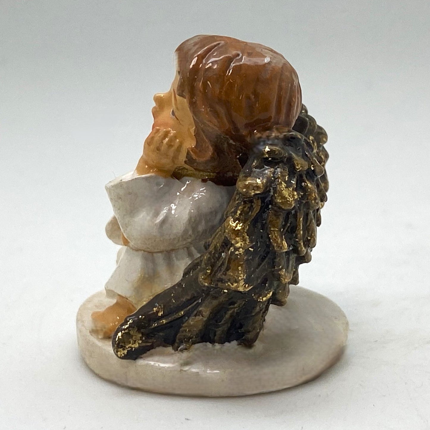 Innenmodell "Weißer Engel stützend" - 40 x 33 mm - Schneekugelhaus