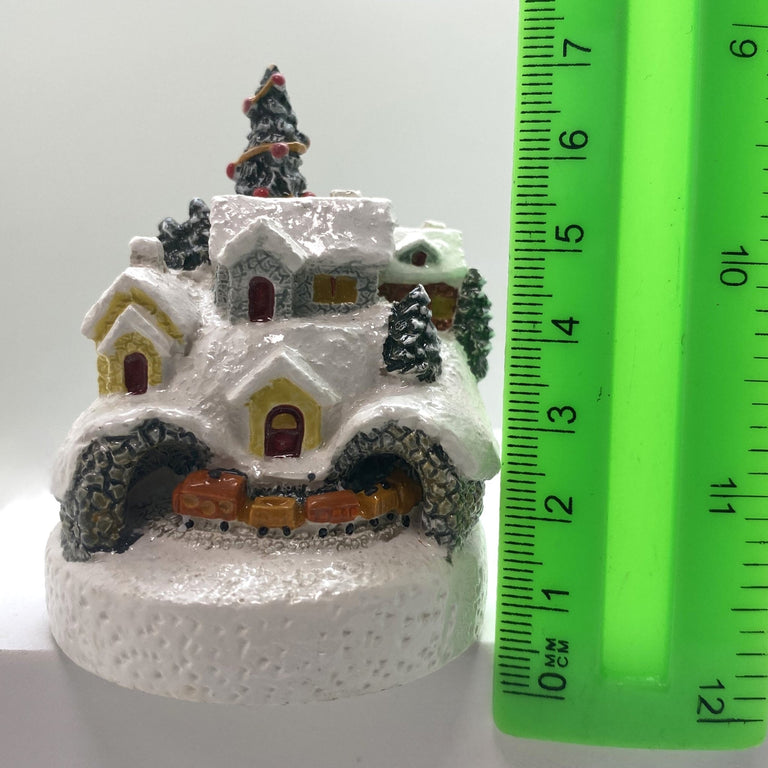 Innenmodell "Winterdorf" - 55 x 73 mm - Schneekugelhaus