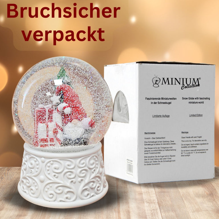 Nostalgische Schneekugel Wichtel rot auf Ornamente 100 mm Durchmesser mit Spieluhr - Schneekugelhaus