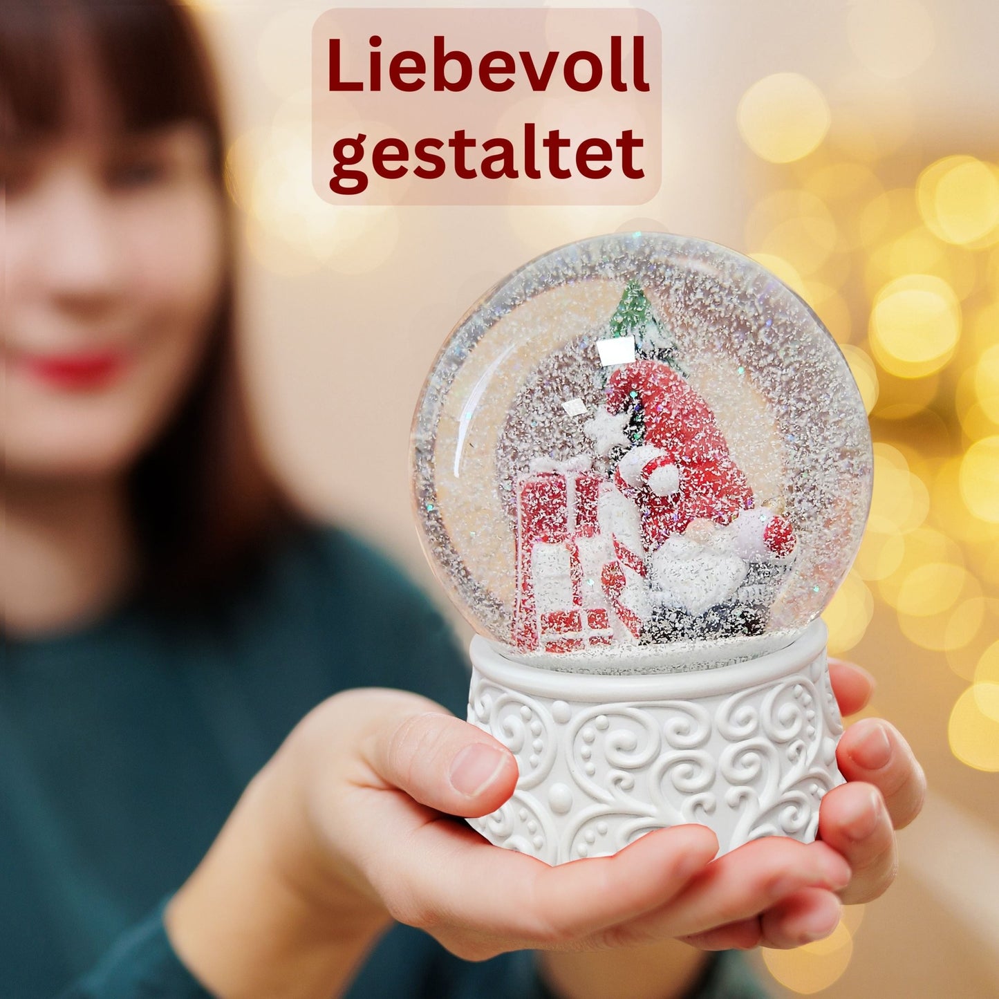 Nostalgische Schneekugel Wichtel rot auf Ornamente 100 mm Durchmesser mit Spieluhr - Schneekugelhaus