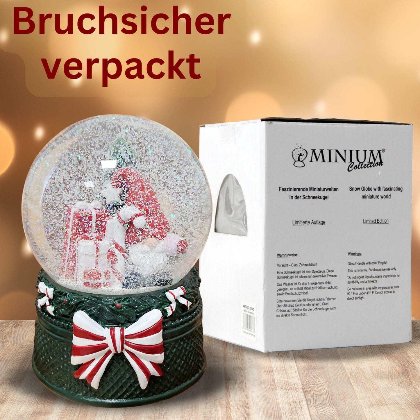 Nostalgische Schneekugel Wichtel rot auf Weihnachtsdekor grün 100 mm Durchmesser mit Spieluhr - Schneekugelhaus