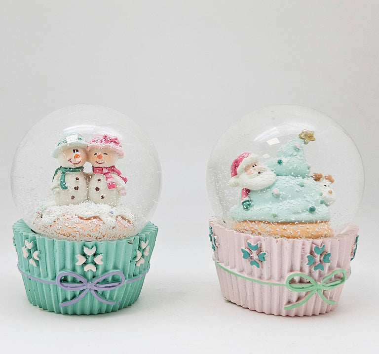 Süße Schneekugel Weihnachtsmuffin Schneemann - Paar pastell türkis Santa mit 65 mm Durchmesser - Schneekugelhaus